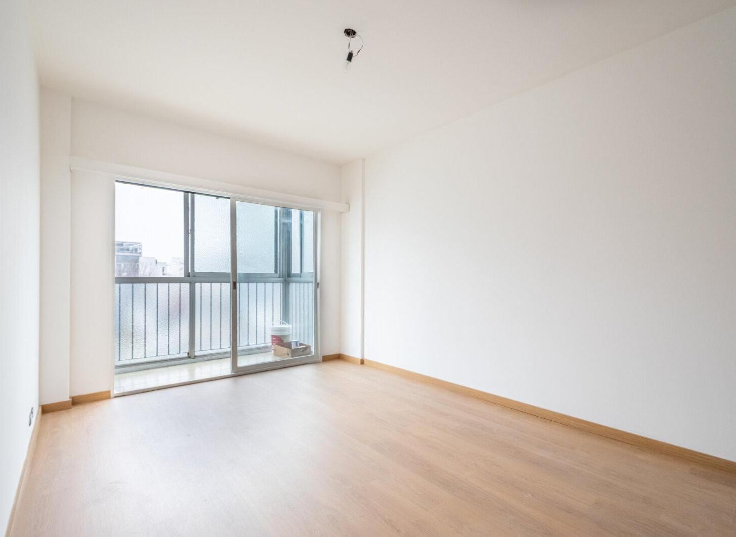 Foto de VENTA DE DEPARTAMENTO 3 AMBIENTES C/ BALCÓN AL CONTRAFRENTE EN, imagen 3