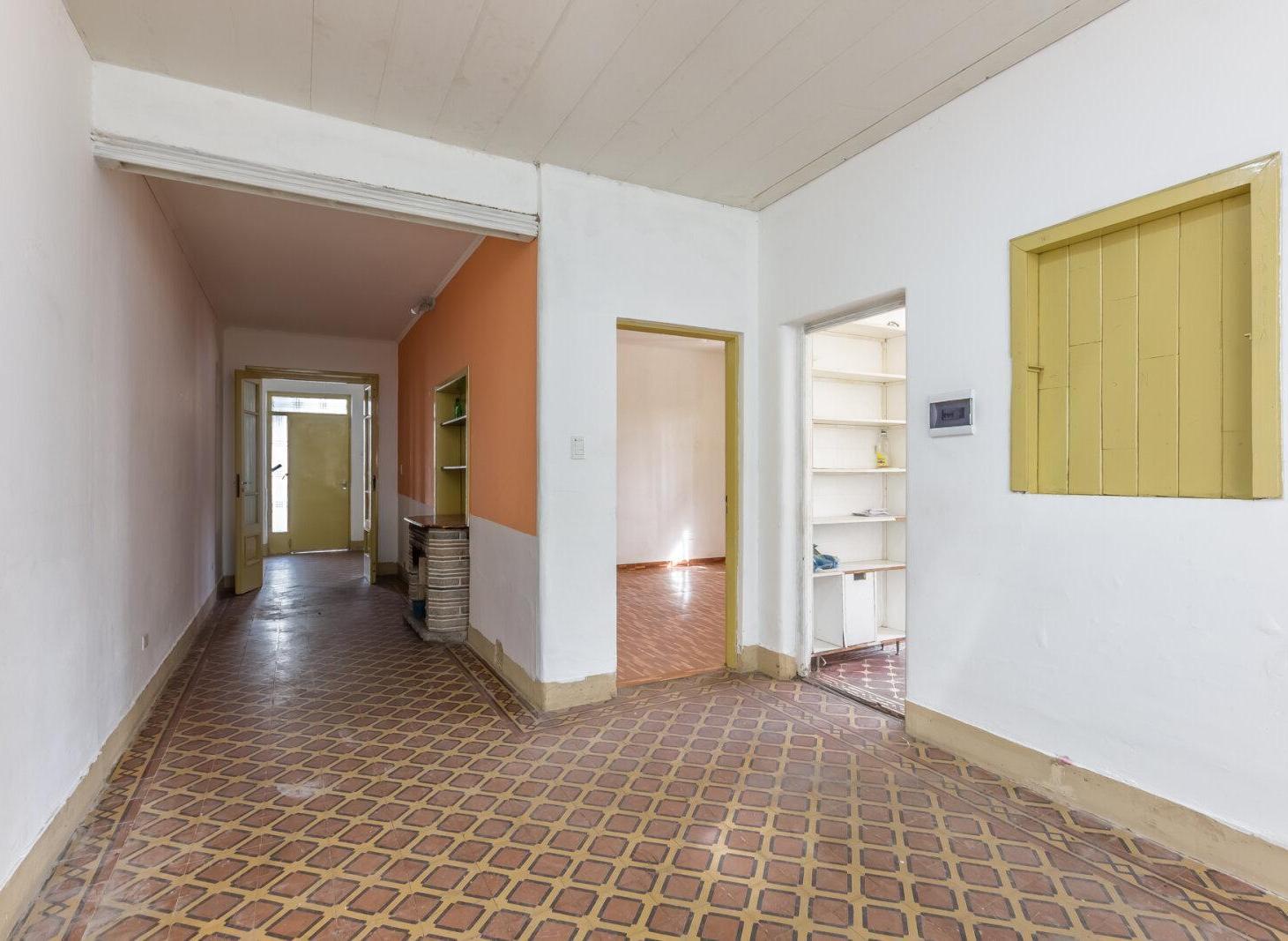 Foto de VENTA DE CASA 3 AMBIENTES C/MONOAMBIENTE Y COCHERA CUBIERTA EN SAN, imagen 4