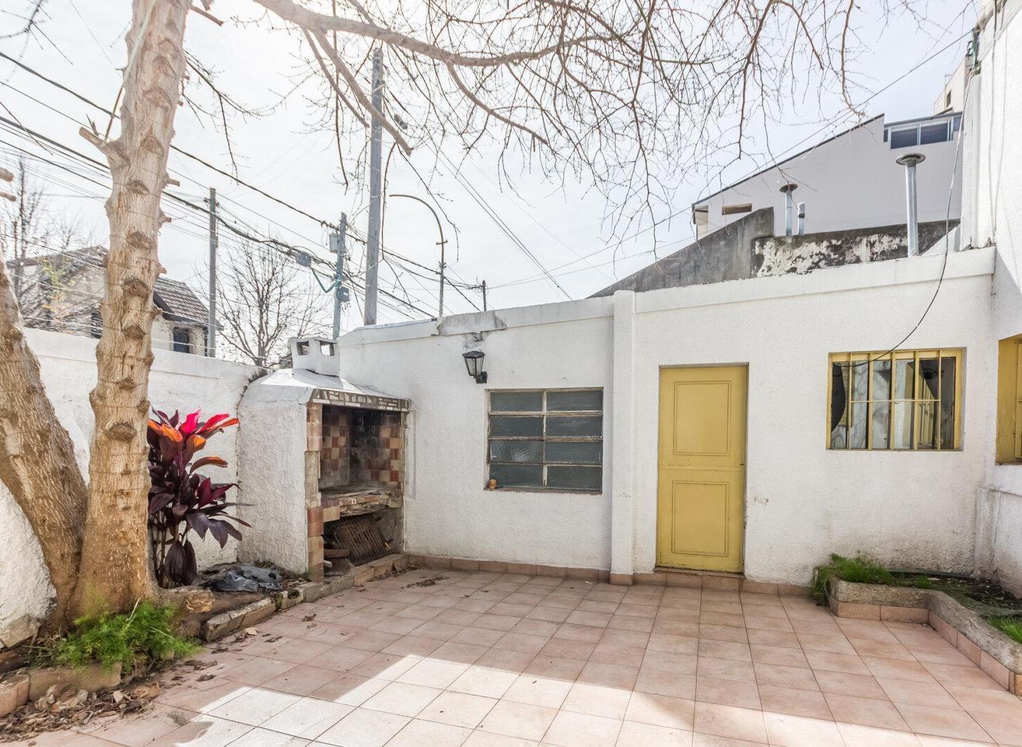 Foto de VENTA DE CASA 3 AMBIENTES C/MONOAMBIENTE Y COCHERA CUBIERTA EN SAN, imagen 3