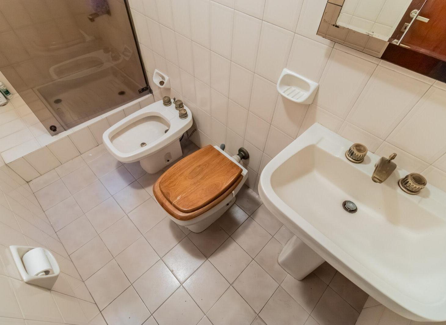 Foto de VENTA DE PH DE 4 AMBIENTES AL FRENTE C/PATIO Y ENTRADA INDEPENDIENTE EN, imagen 3