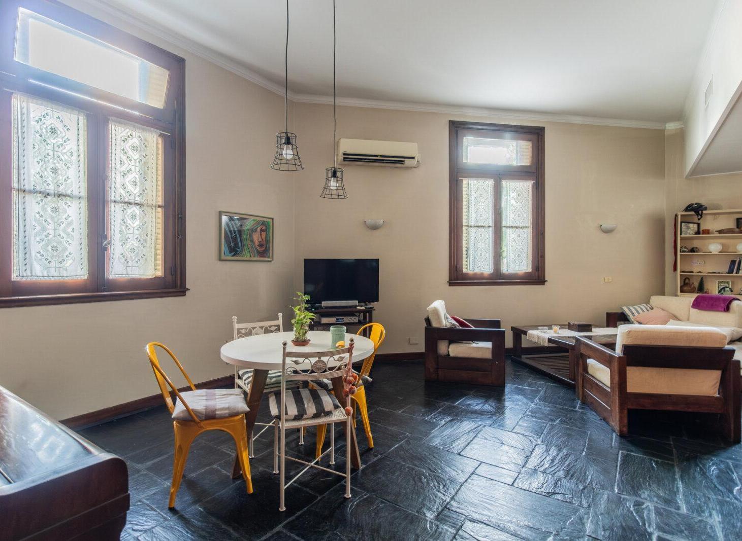 Foto de VENTA DE PH DE 4 AMBIENTES AL FRENTE C/PATIO Y ENTRADA INDEPENDIENTE EN, imagen 4