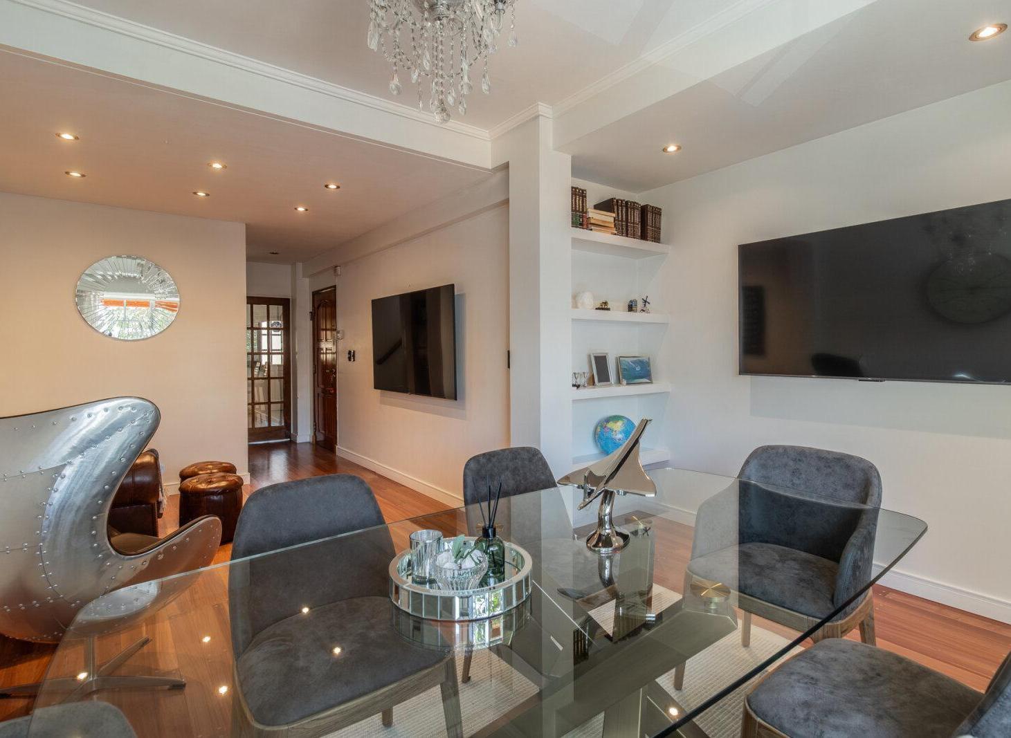 Foto de VENTA DE PH TRIPLEX 4 AMBIENTES C/PATIO Y PILETA, BALCÓN COCHERA, imagen 5