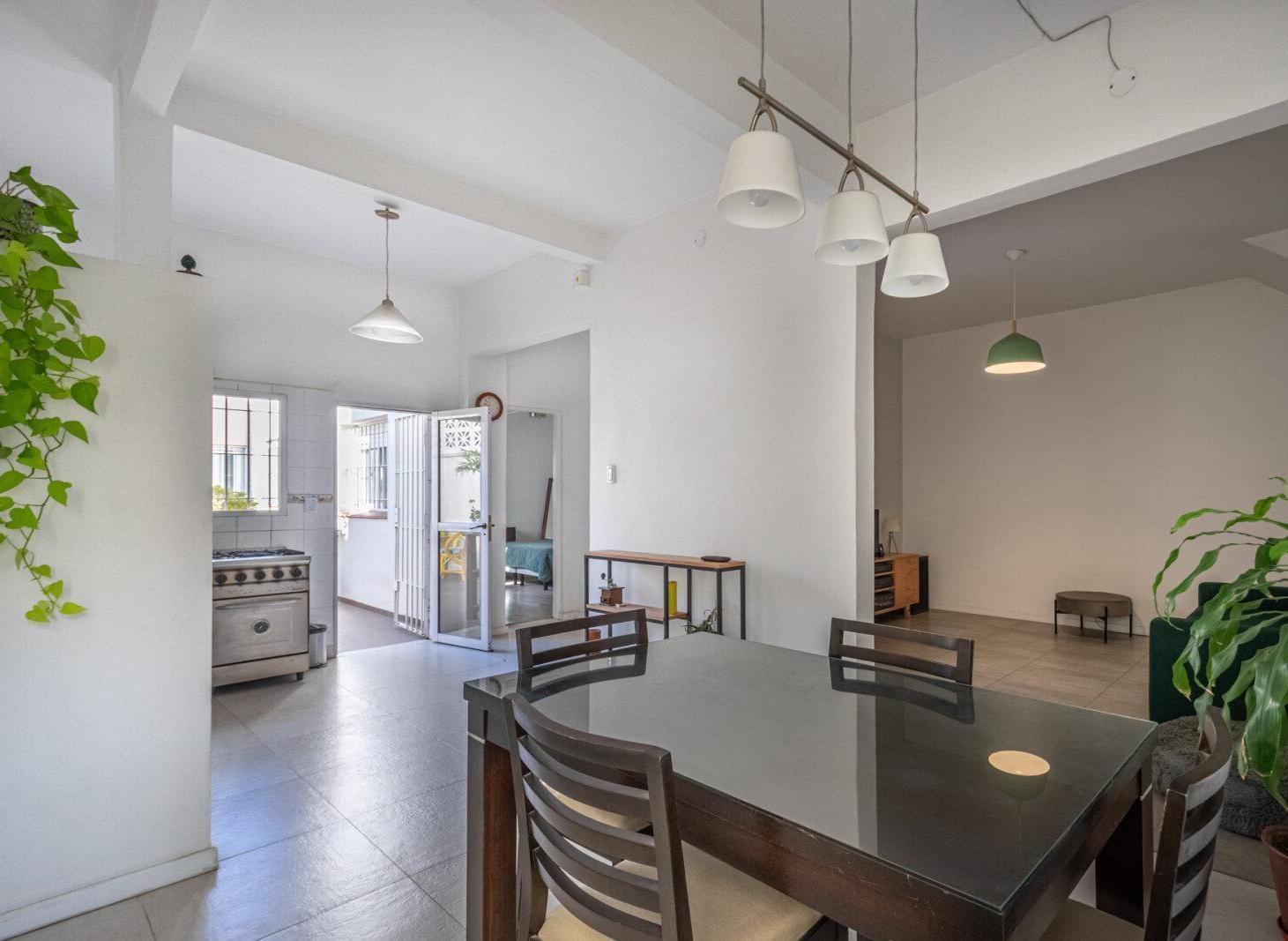 Foto de VENTA DE PH 4 AMBIENTES, C/ PATIO, ENTRADA INDEPENDIENTE Y SIN EXPENSAS, imagen 1
