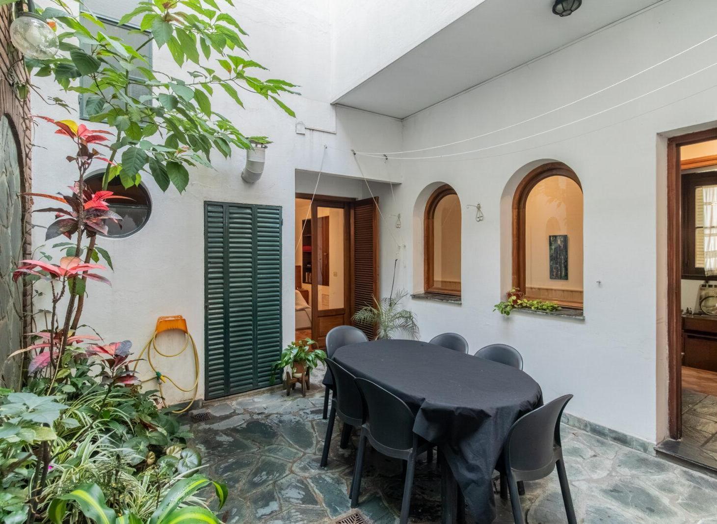 Foto de VENTA DE PH DE 4 AMBIENTES AL FRENTE C/PATIO Y ENTRADA INDEPENDIENTE EN, imagen 1