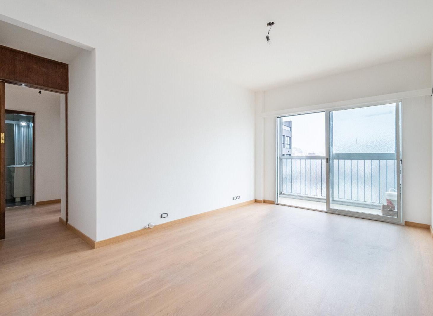 Foto de VENTA DE DEPARTAMENTO 3 AMBIENTES C/ BALCÓN AL CONTRAFRENTE EN CABALLITO, imagen 2