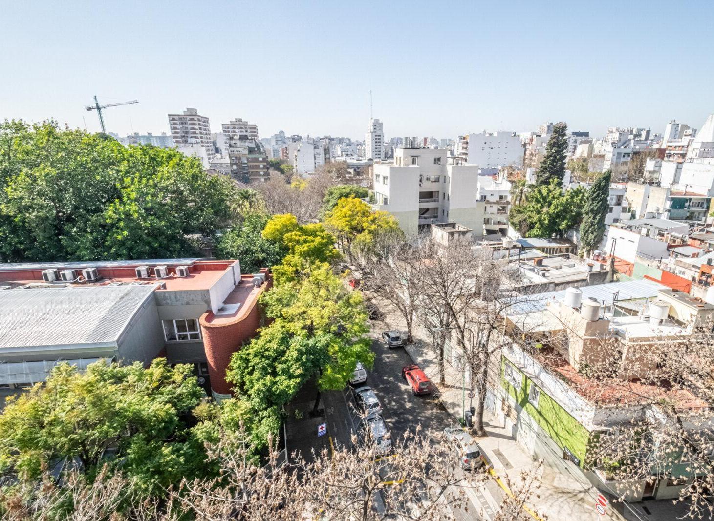 Foto de VENTA DE SEMIPISO DE 5 AMBIENTES C/DEPENDENCIA Y 2 BALCONES ATERRAZADOS, imagen 3