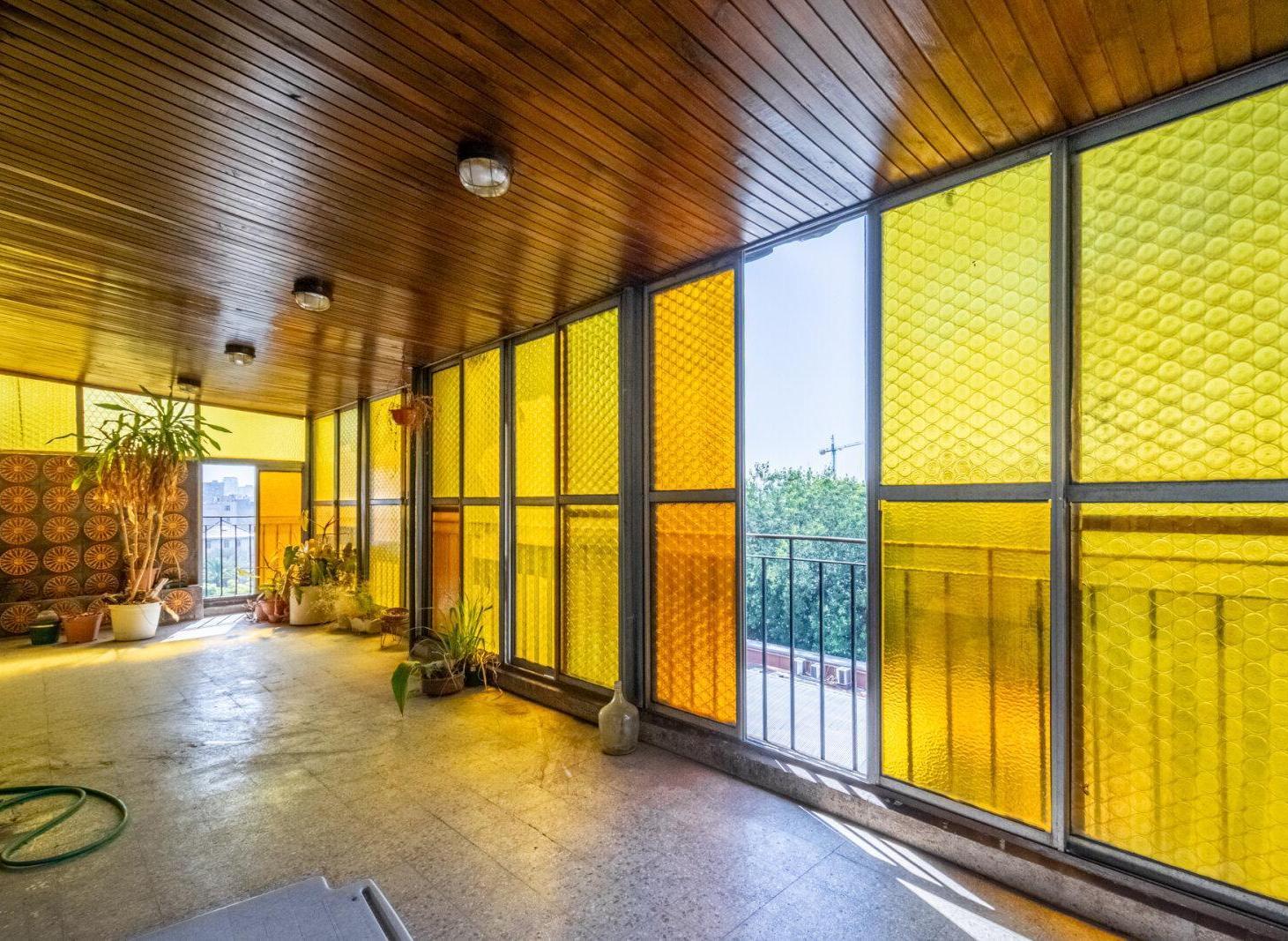 Foto de VENTA DE SEMIPISO DE 5 AMBIENTES C/DEPENDENCIA Y 2 BALCONES ATERRAZADOS, imagen 2