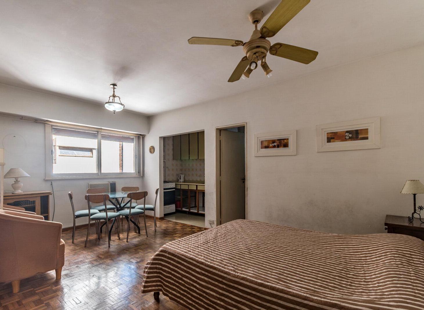 Foto de VENTA - Monoambiente - Luminoso - Retiro -Amoblado, imagen 3