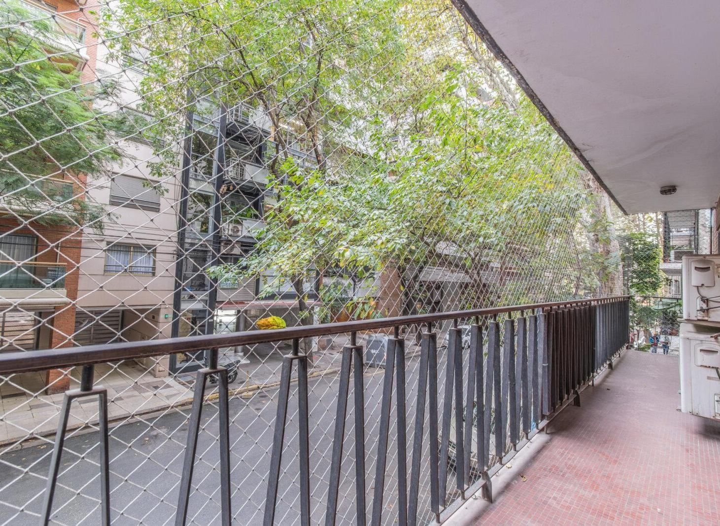 Foto de Piso de cuatro ambientes - Palermo Nuevo - Cochera y baulera, imagen 5