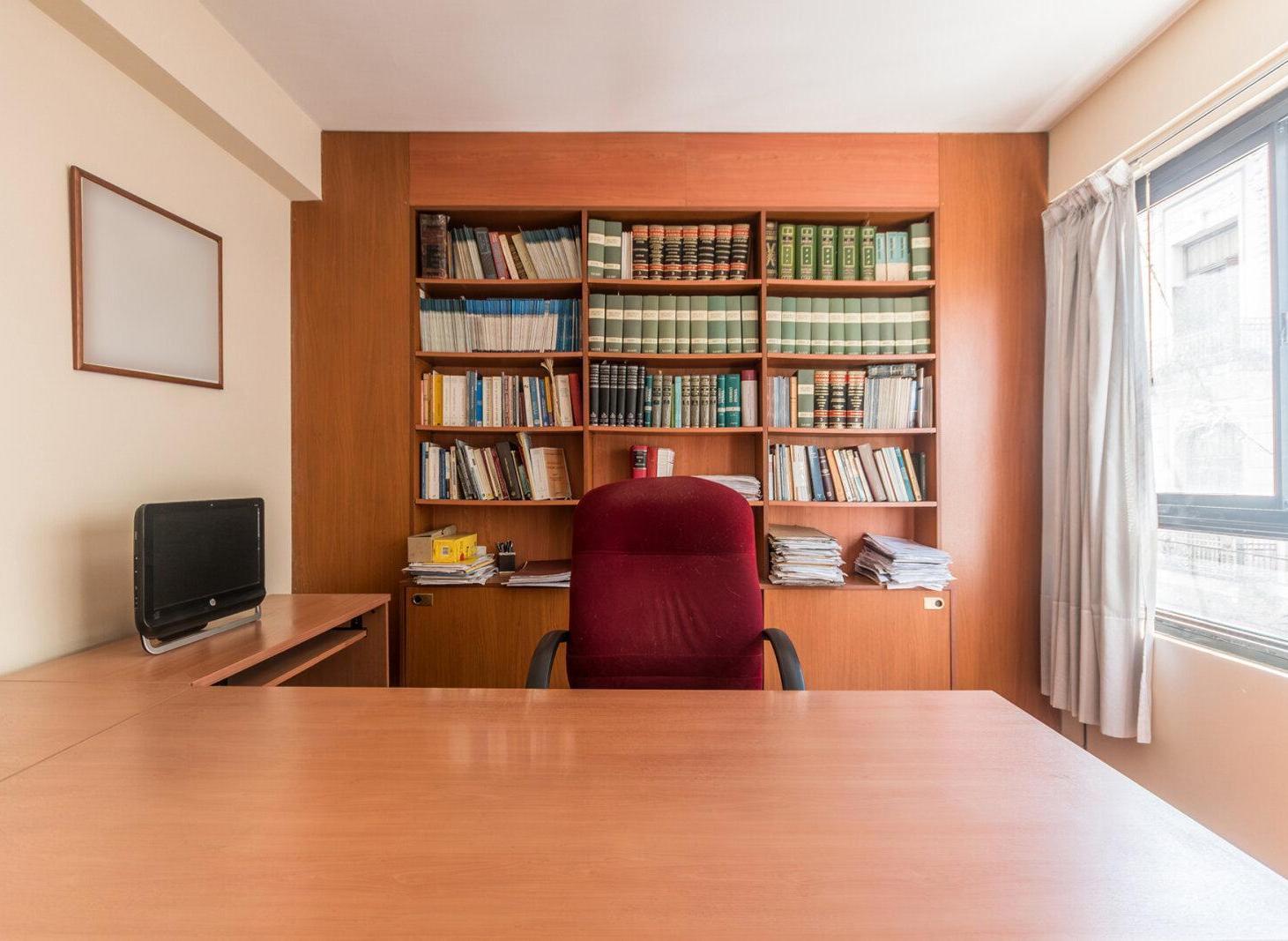 Foto de Venta de Oficina Comercial de 77 m² - San Nicolas, imagen 4