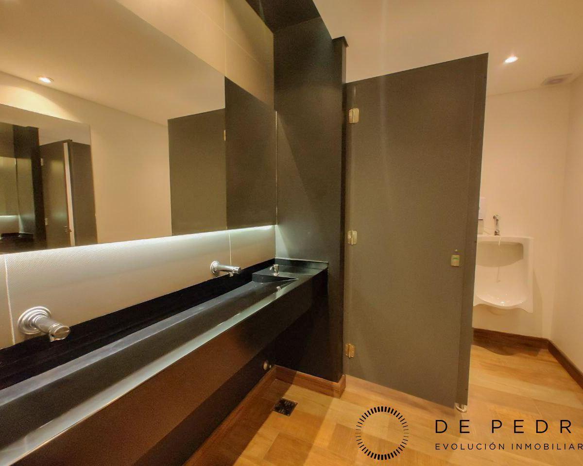 Lote de 1388 m² en Developer Park 4