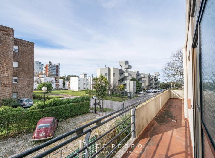 Departamento en San Carlos 5