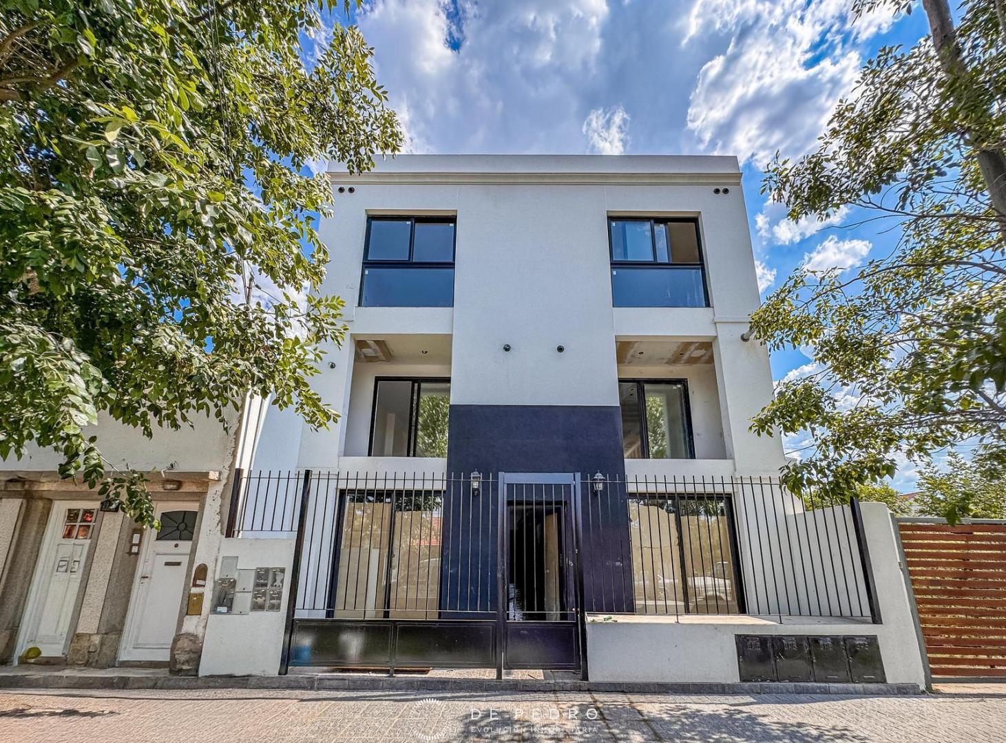 Departamento en Parque Luro