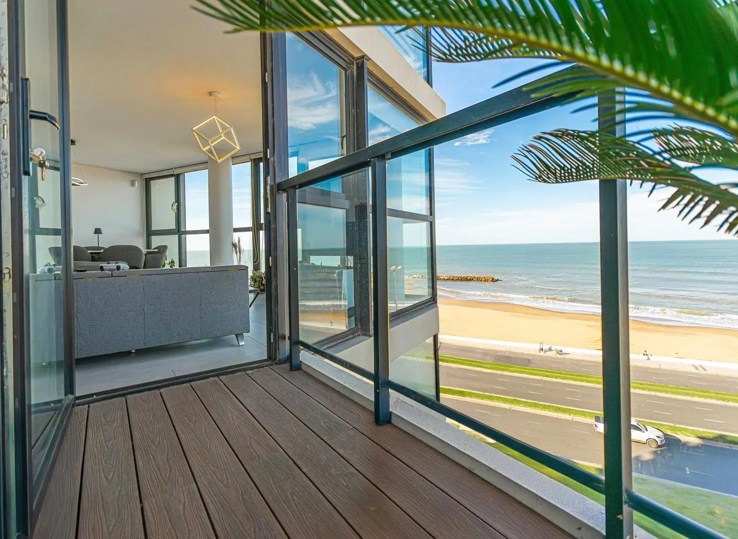 Departamento 3 ambientes en Marina Banus I, con cochera y baulera - Parque Luro 4