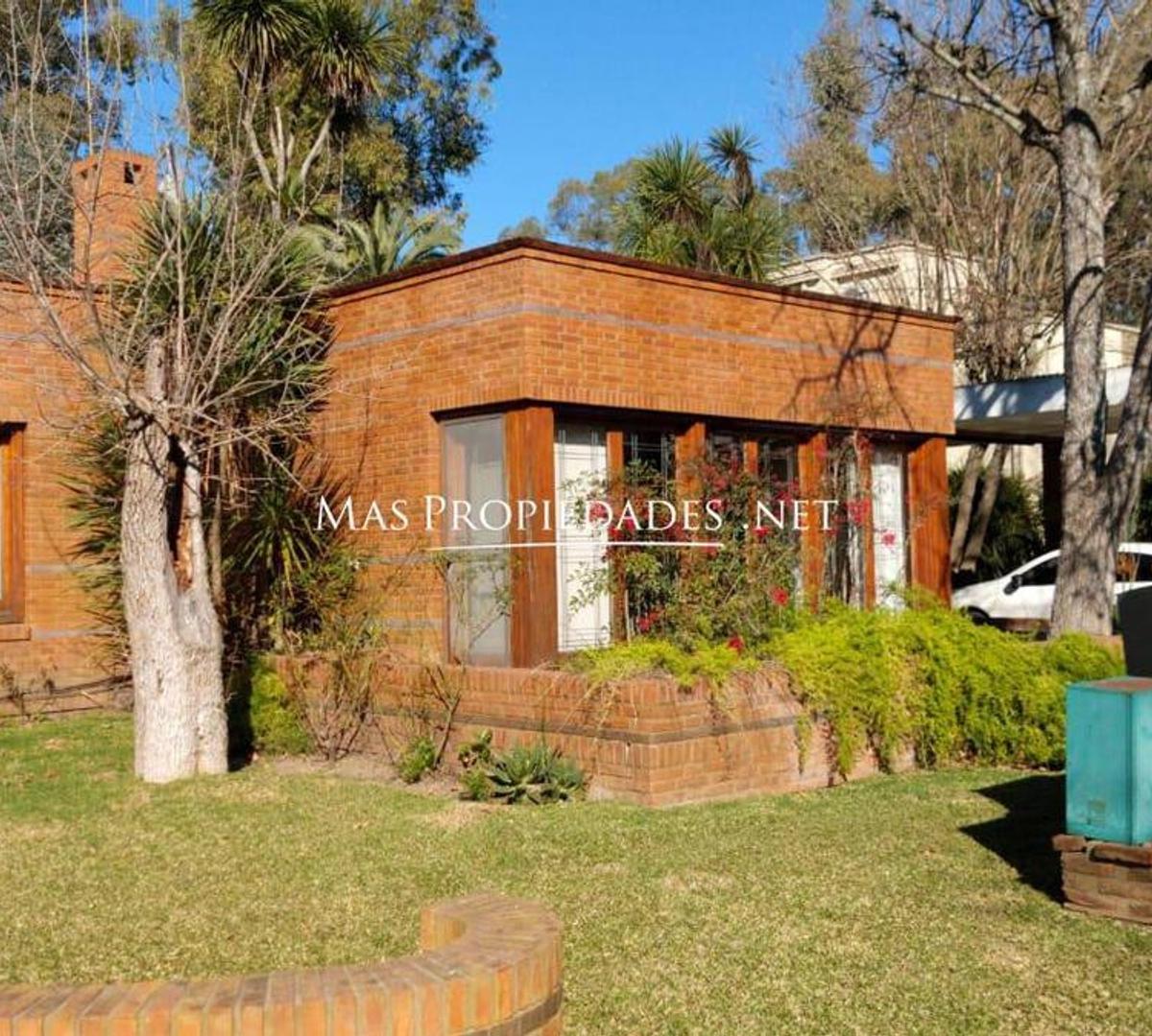 Casa en Venta en Guillermo E Hudson El Carmen 4