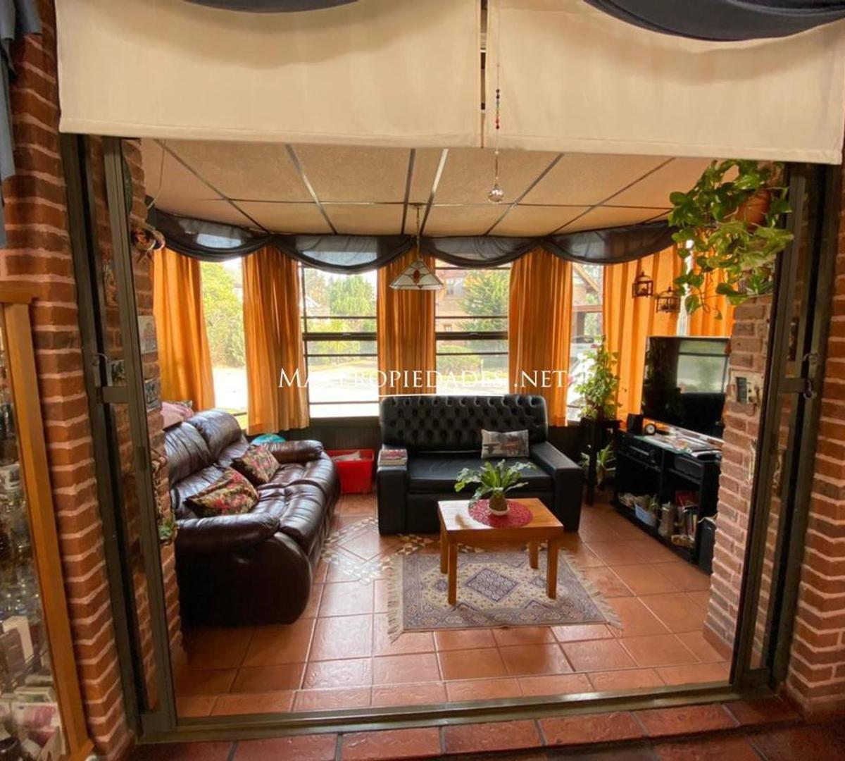 Casa en Venta en El Carmen 6 Ambientes 2