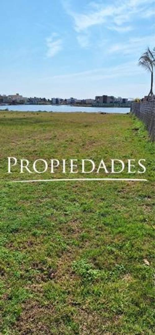 Lote en Venta en Hudson Barrio Villalobos 2