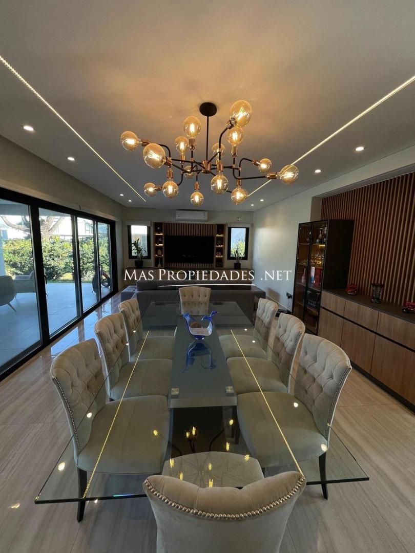 Casa en Venta en Canning Barrio Terralagos 4