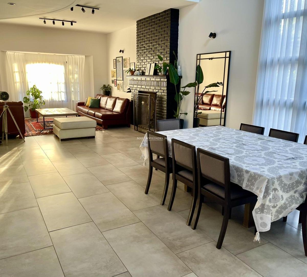 Casa en Venta 4 Dorm. en Saint Thomas Sur 5