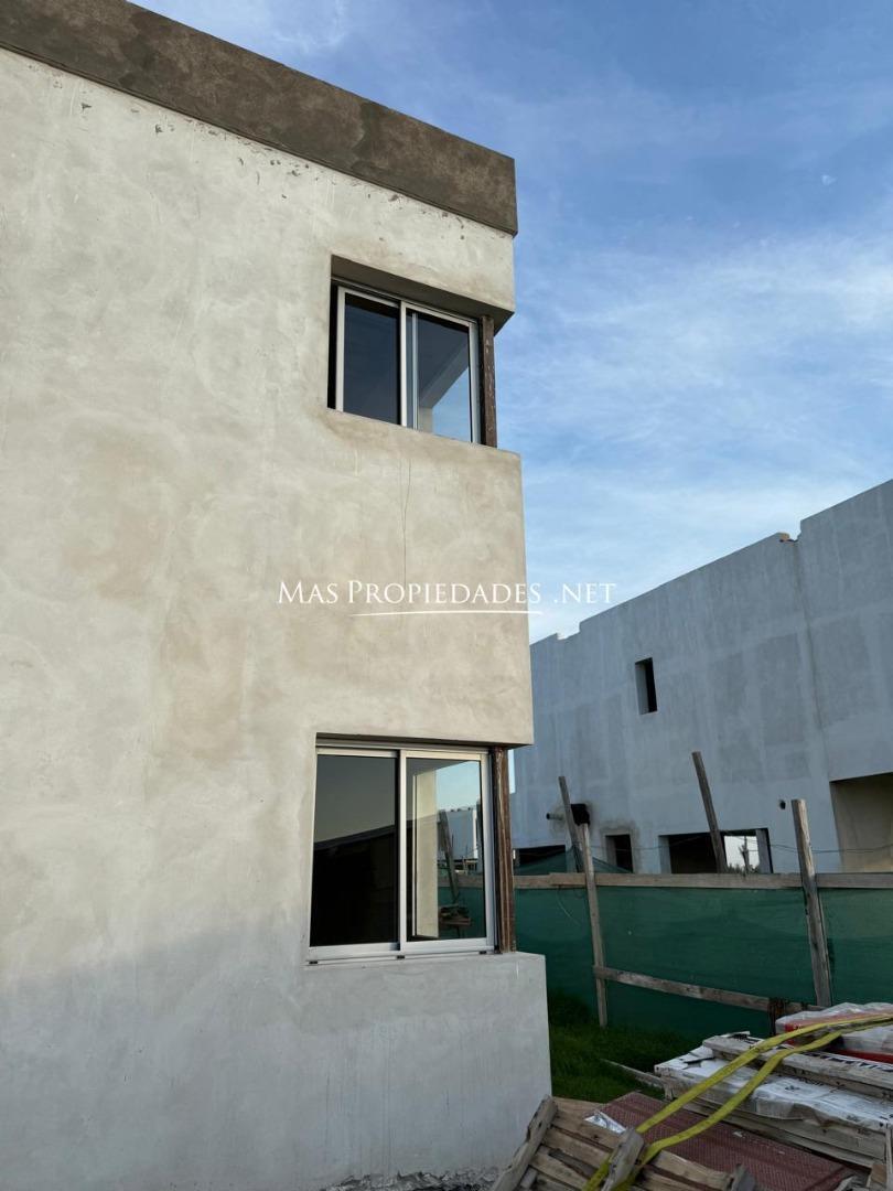 Casa en Venta en Terralagos Sector Laguna 1