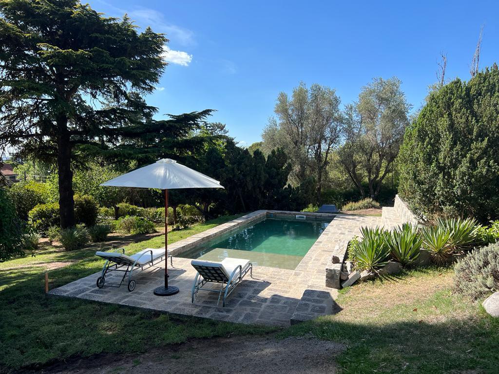 Venta Casona Antigua La Cumbre Impecable Vistas 5