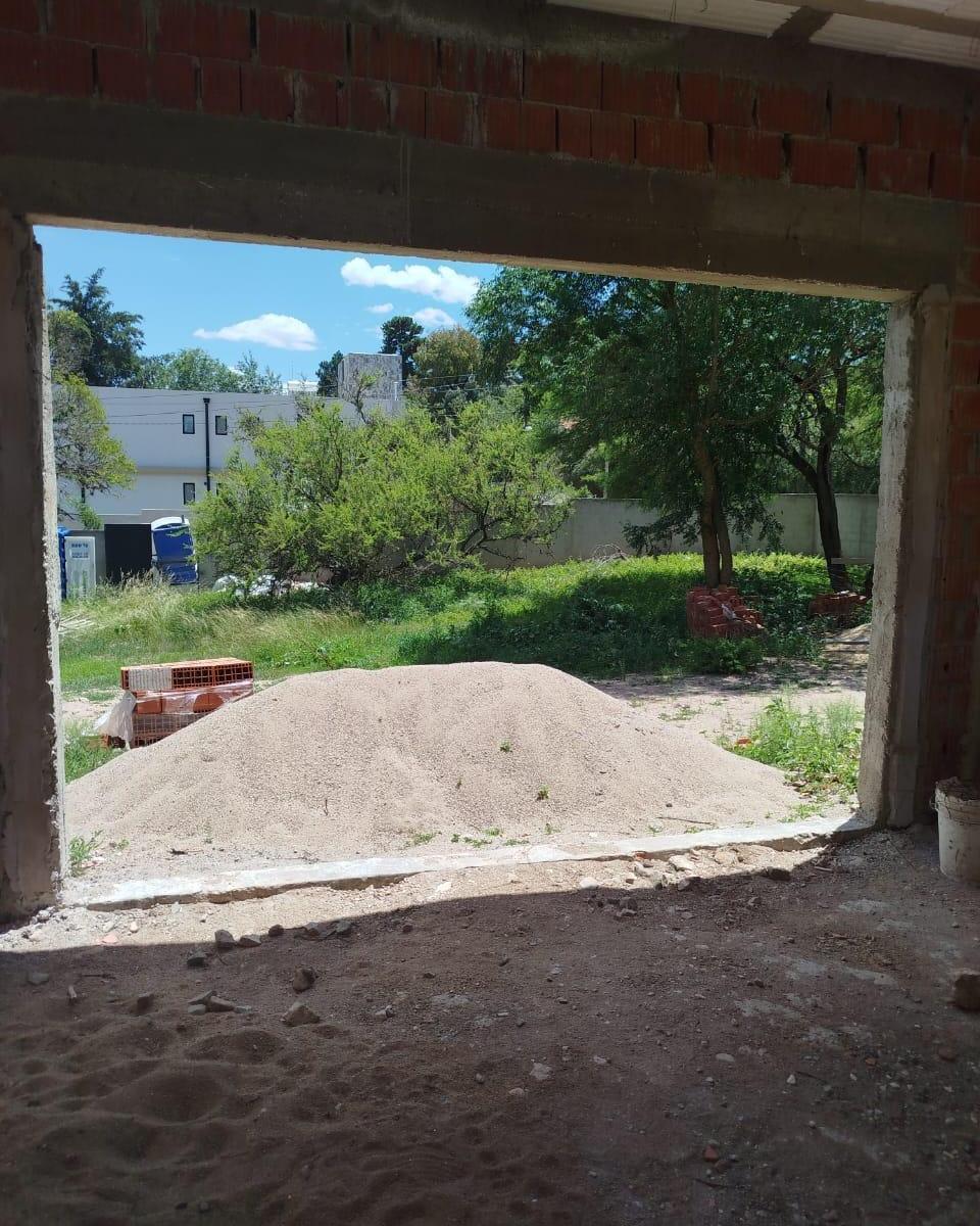 Se Vende Casa Barrio Golf La Cumbre a Terminar 3
