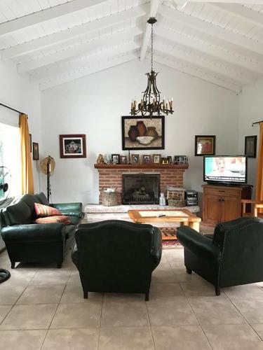 Hermosa Casa Impecable, en La Loma Gas Natural 1