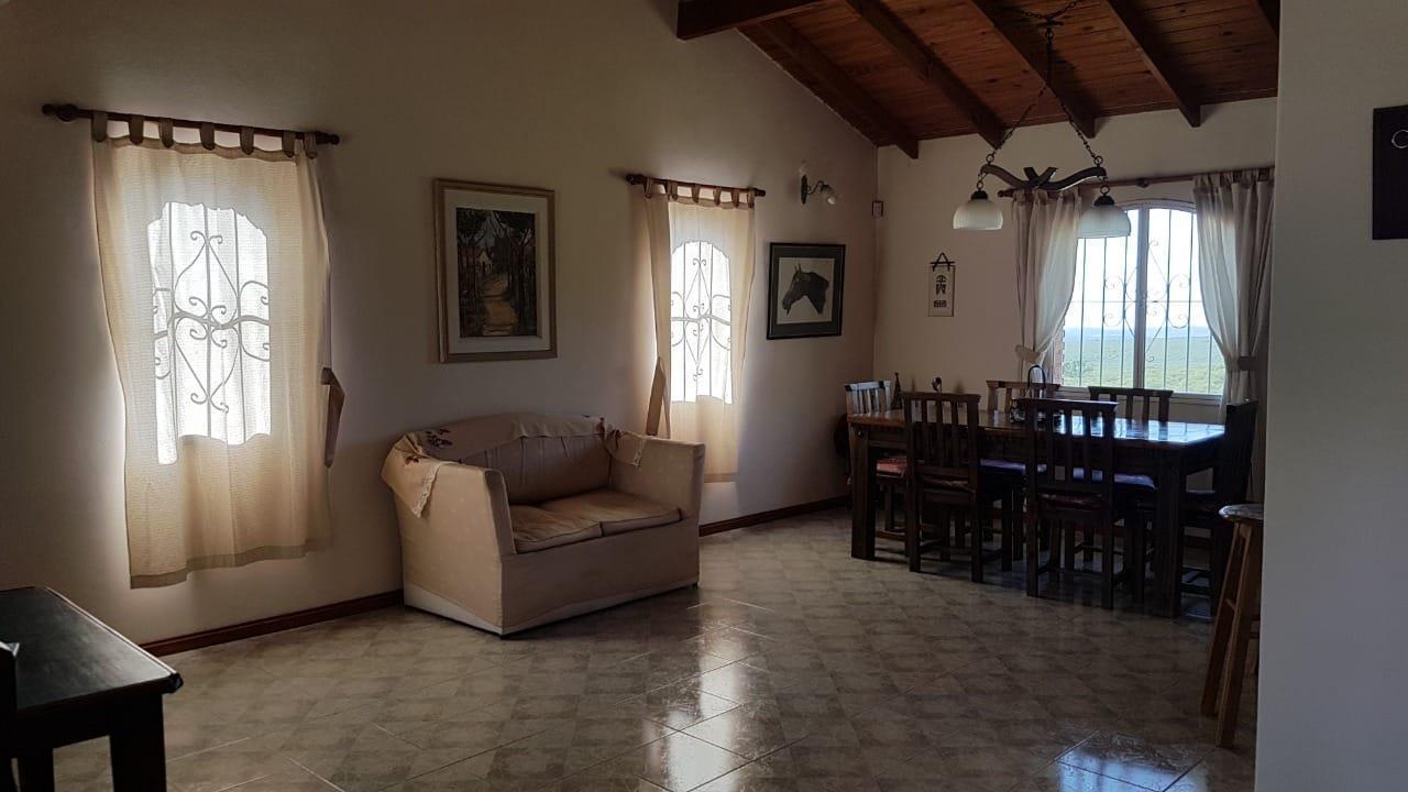 Foto de Se vende casa en Los Cocos, vistas inmejorables, imagen 1