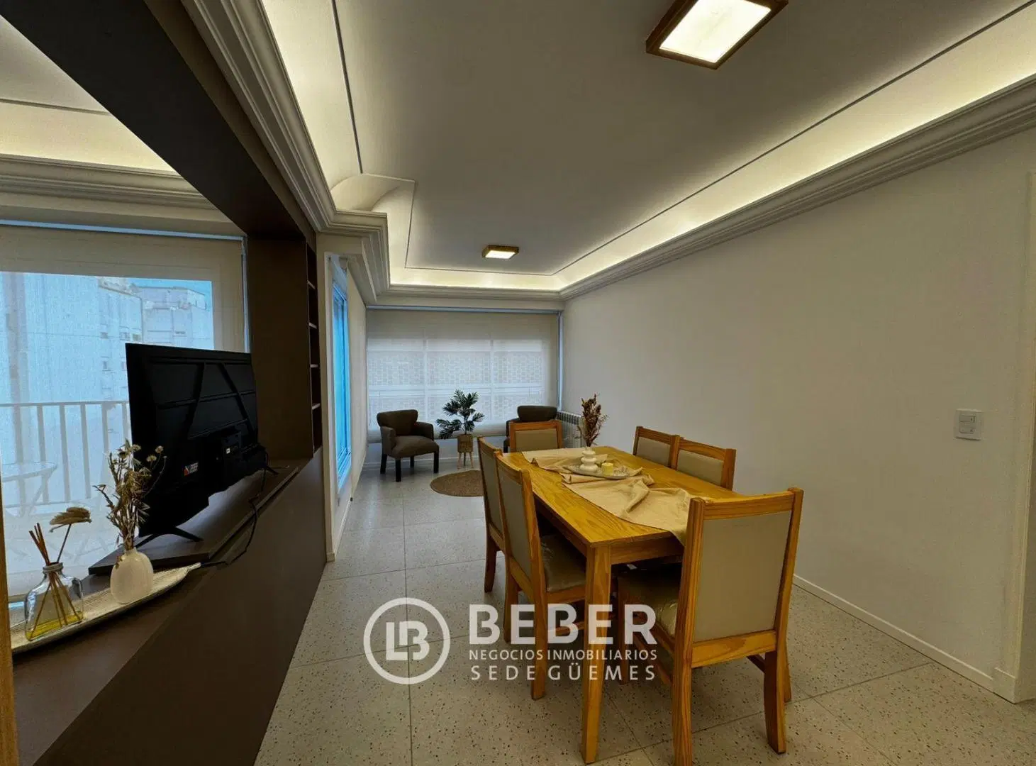 En venta departamento de 3 ambientes en Plaza Colon. 5