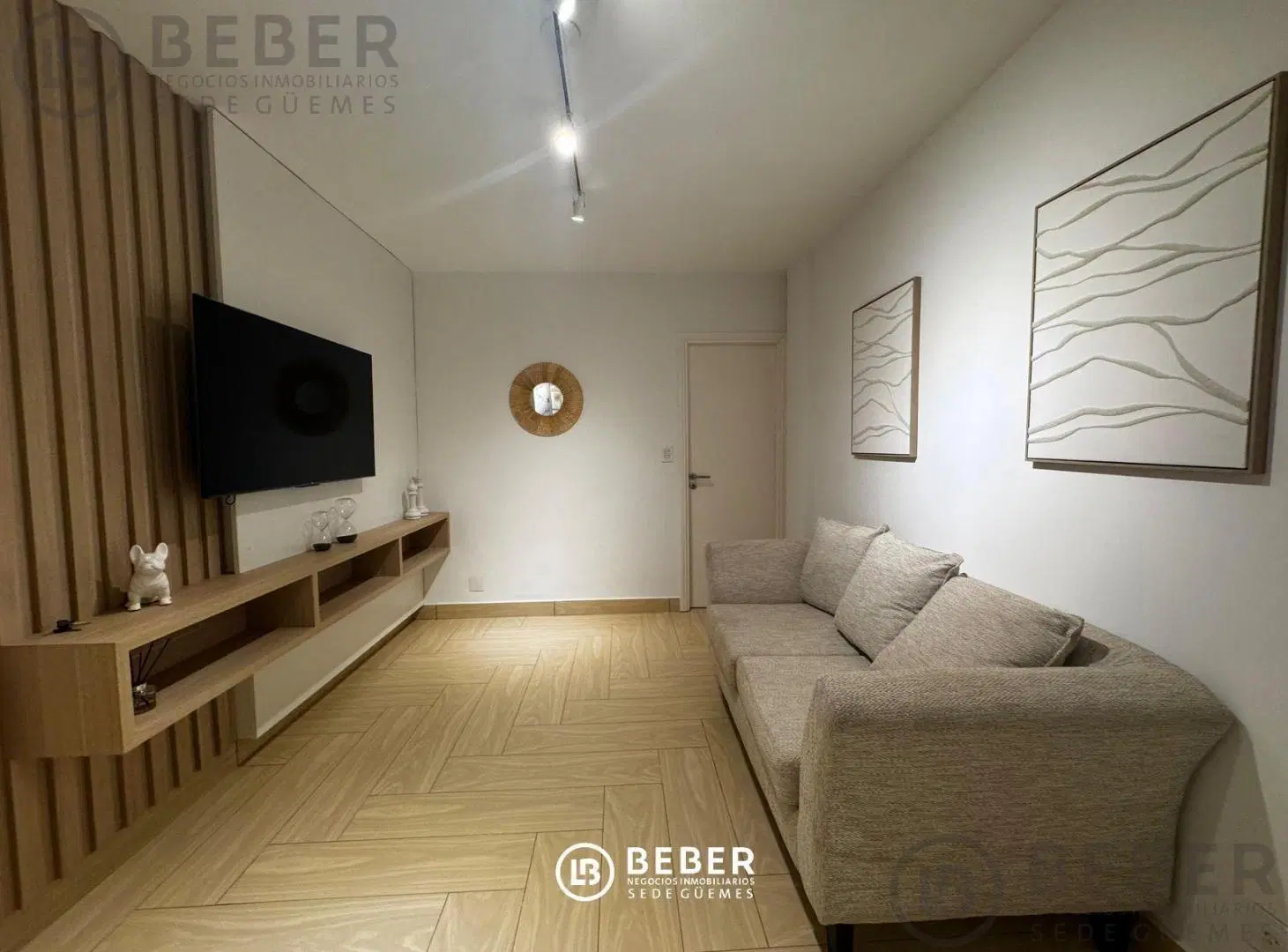 En venta departamento de 2 ambientes con dependencia y vista al mar en el Centro 3