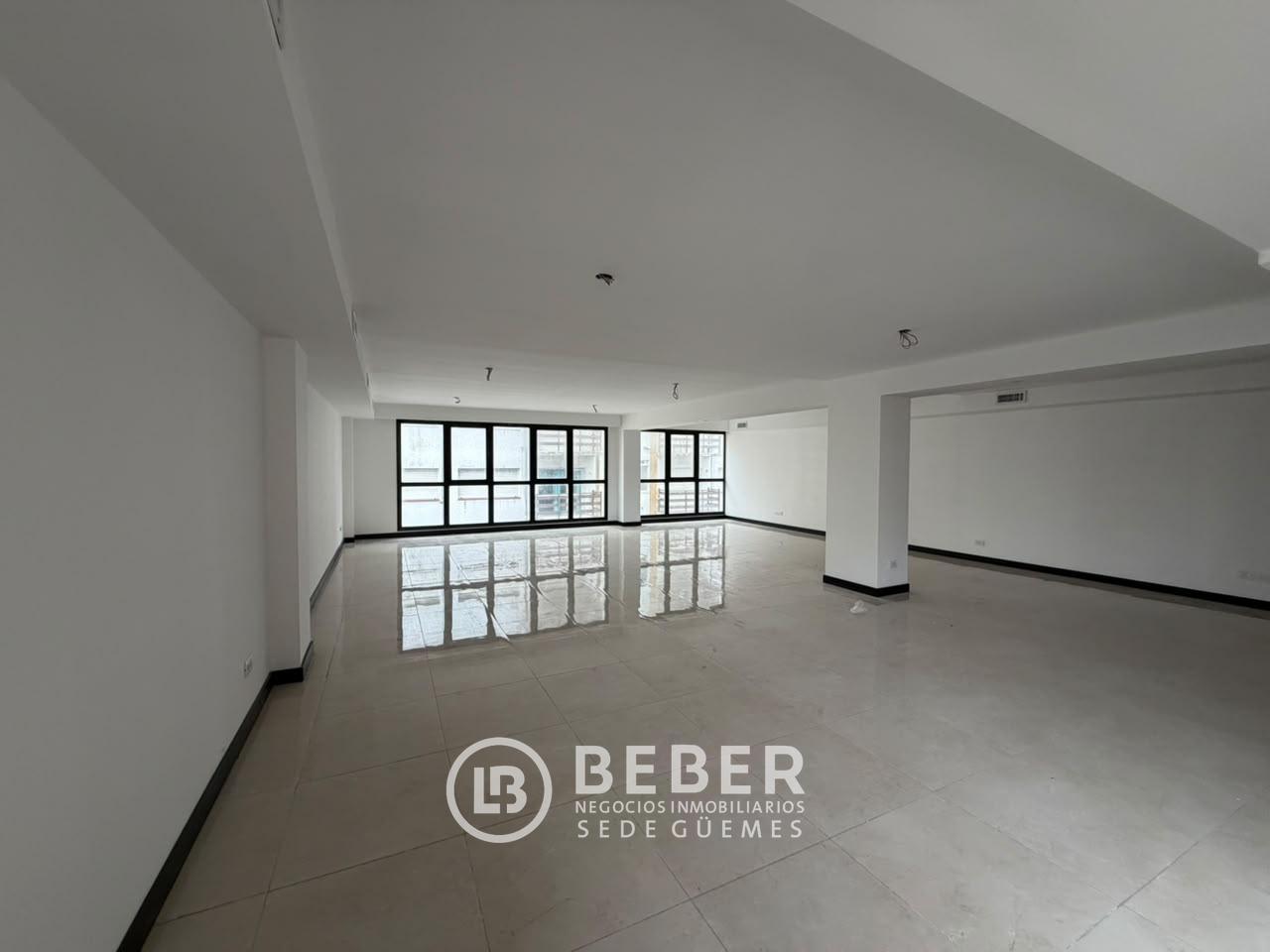 En venta oficinas al frente, Centro