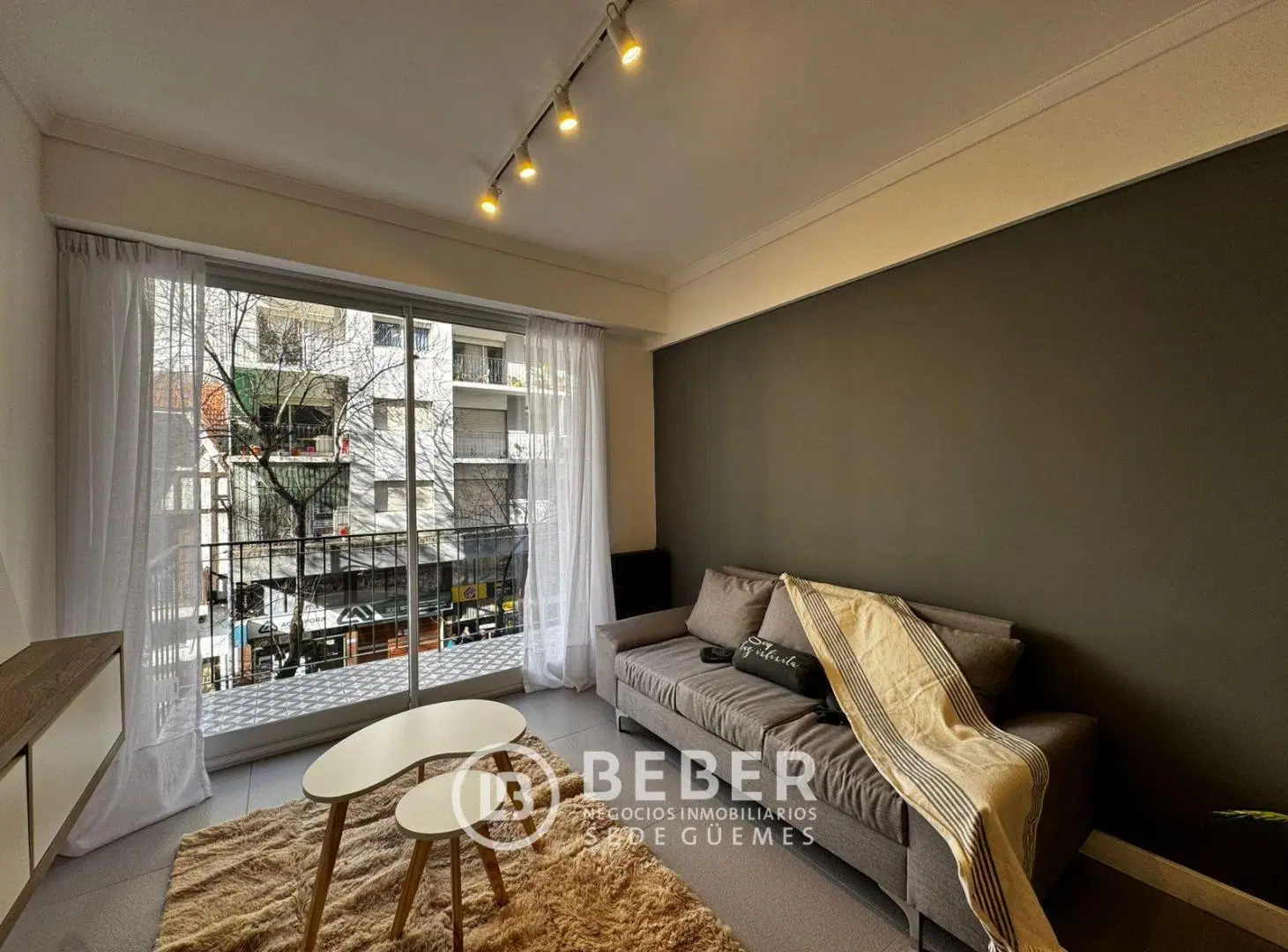 En venta dos ambientes con dependencia y toilette, Centro 3