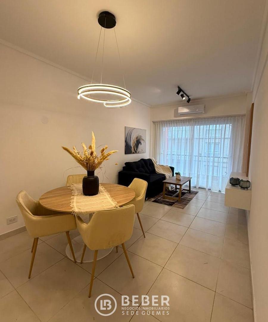 En venta dos ambientes con dependencia y balcon, Plaza Colon