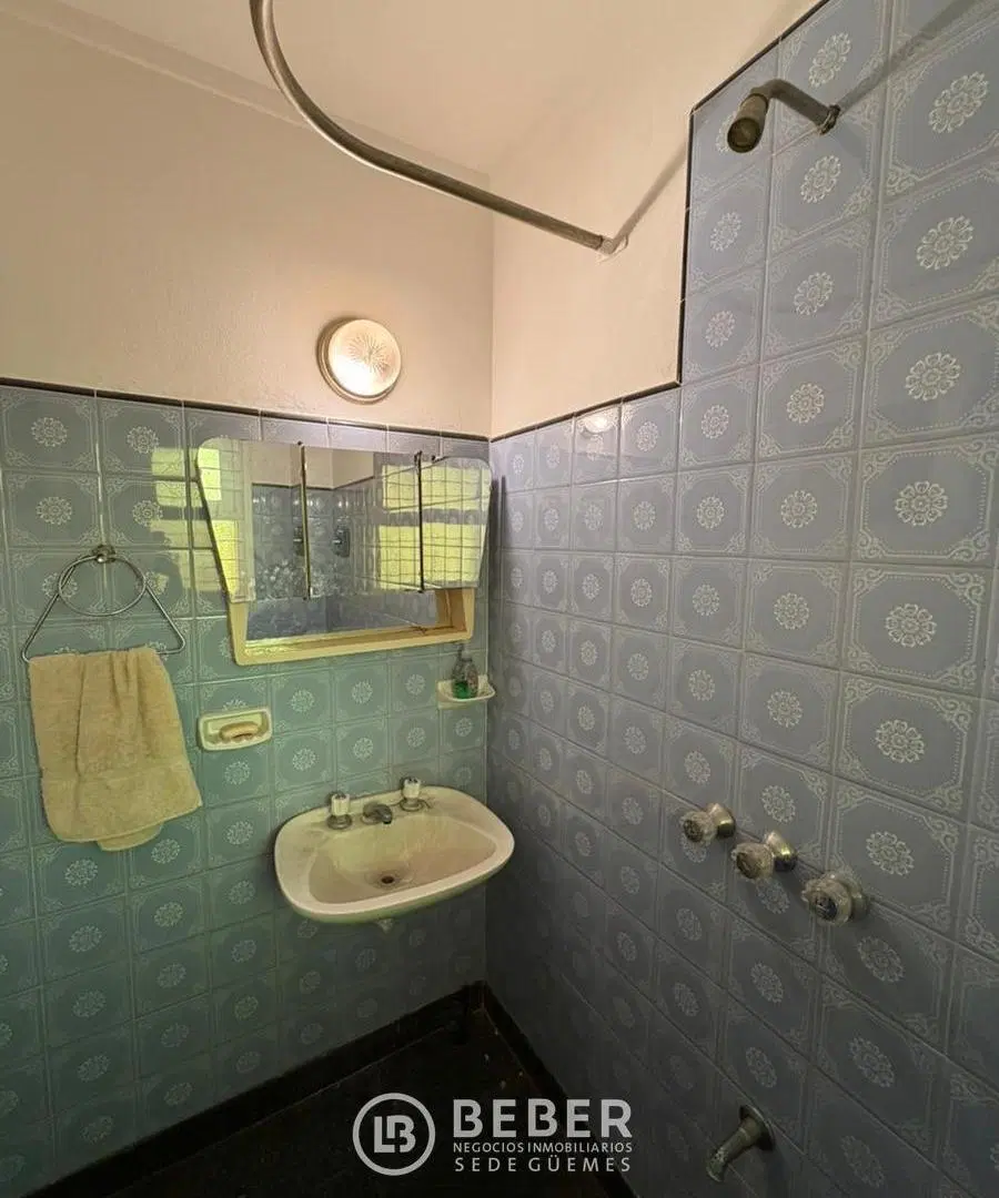 Venta casa en Parque Luro, apto credito hipotecario. 4