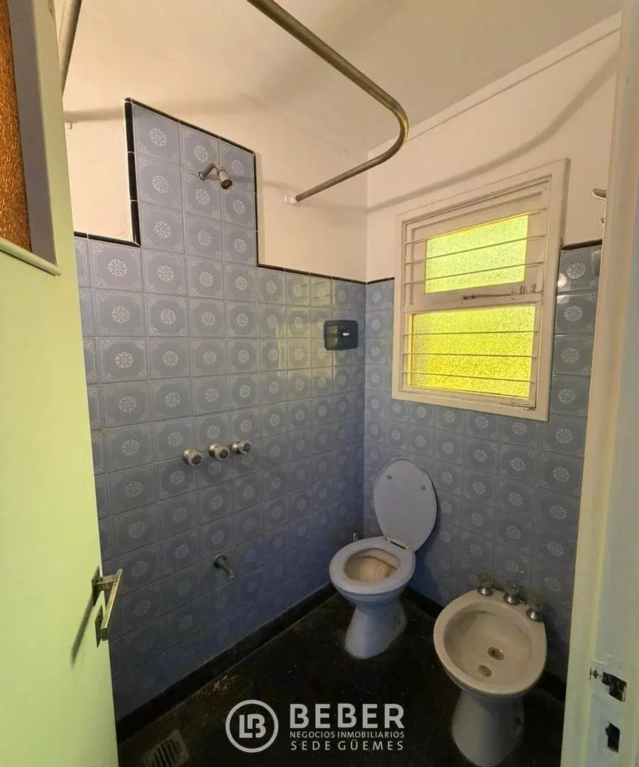 Venta casa en Parque Luro, apto credito hipotecario. 3