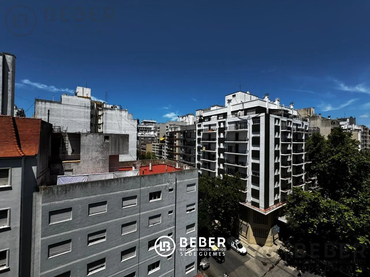 En venta departamento de 2 ambientes en Plaza Colon 5