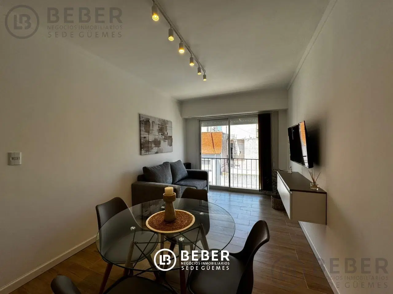 En venta departamento de 2 ambientes en Plaza Colon 1