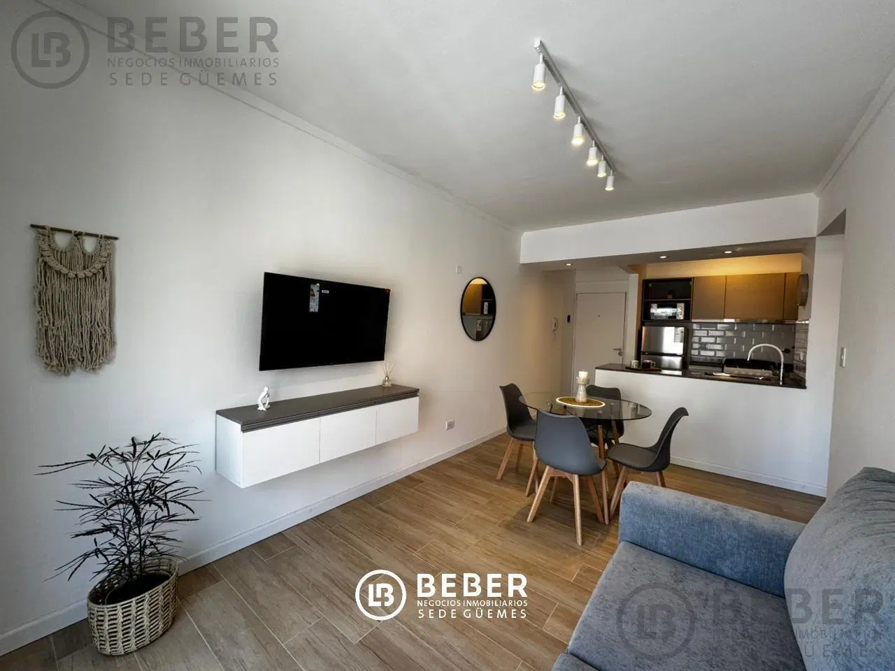En venta departamento de 2 ambientes en Plaza Colon 4