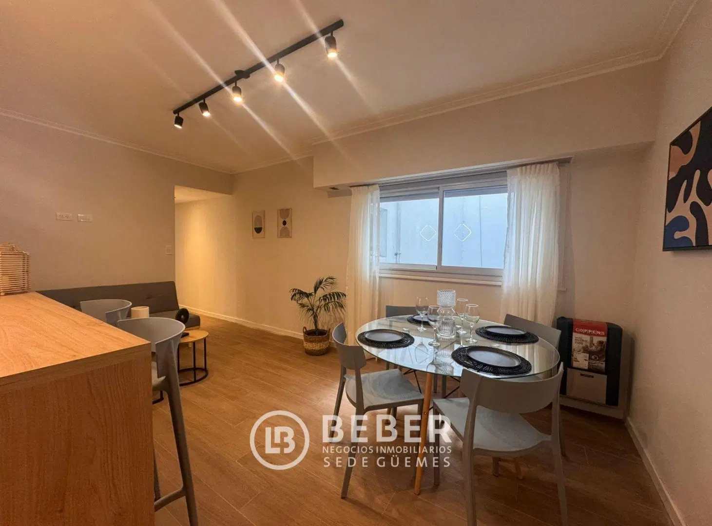 En venta dos ambientes al contrafrente, Centro 5