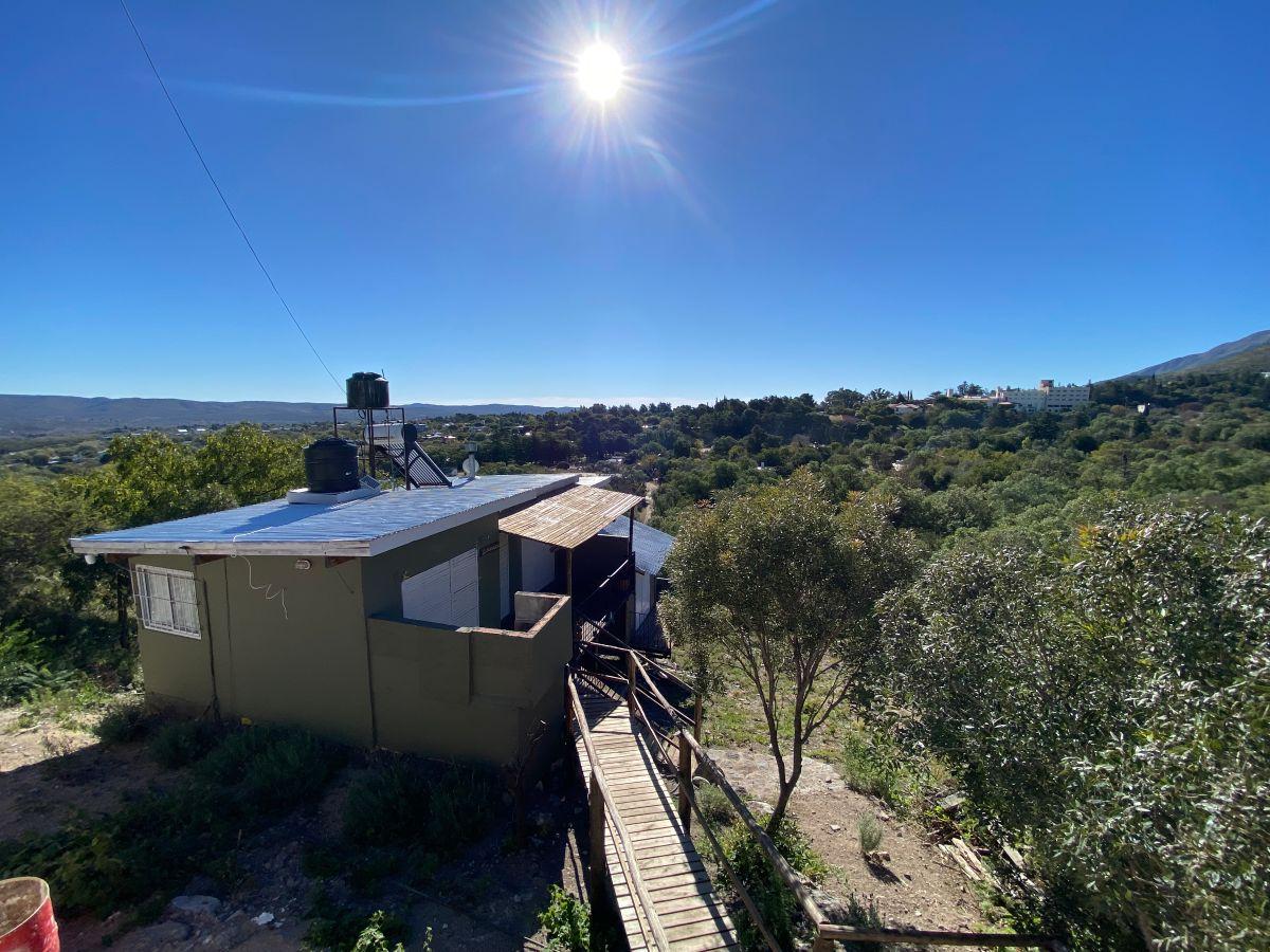 Foto de Cabaña con vista panorámica y jacuzzi, imagen 1