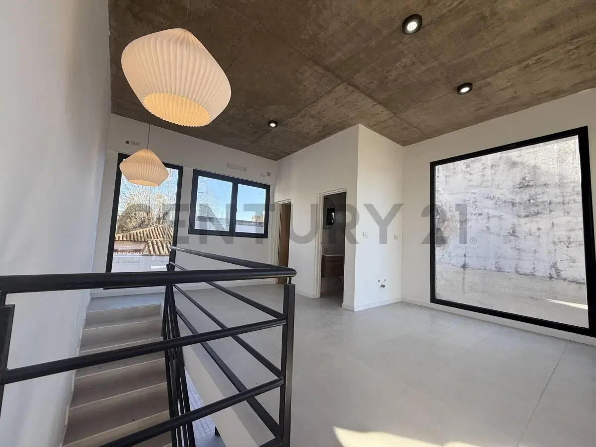 Alquiler Local comercial Av. Pte peron 4