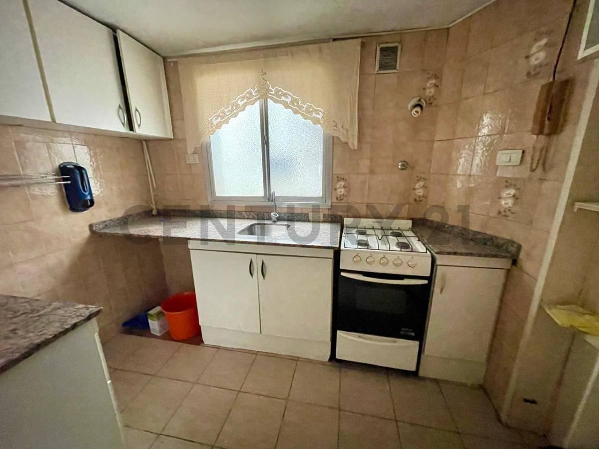 Foto de Departamento de 3 ambientes en edificio histórico, excelente ubicación, imagen 5