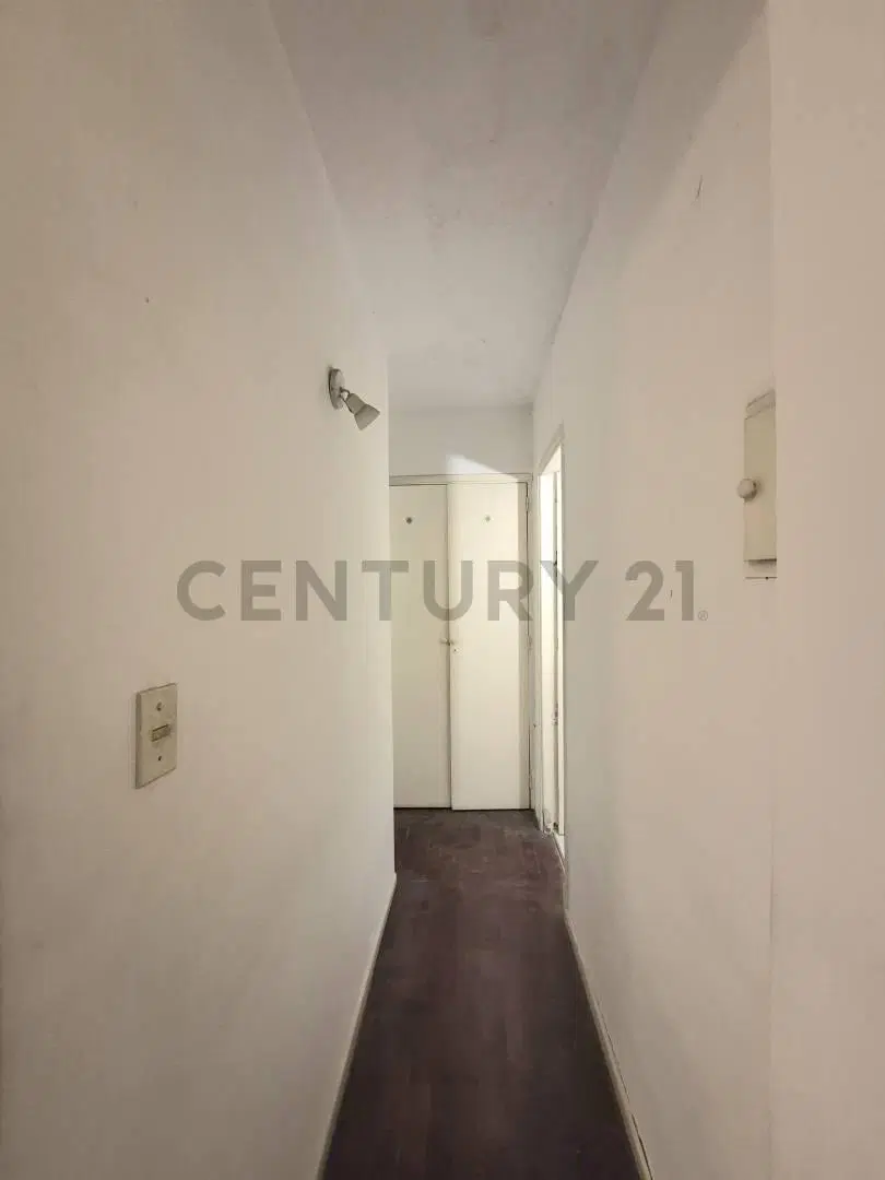 Ideal inversor! 2 amb a mtrs de Av. Libertador con excelente rentabilidad 2