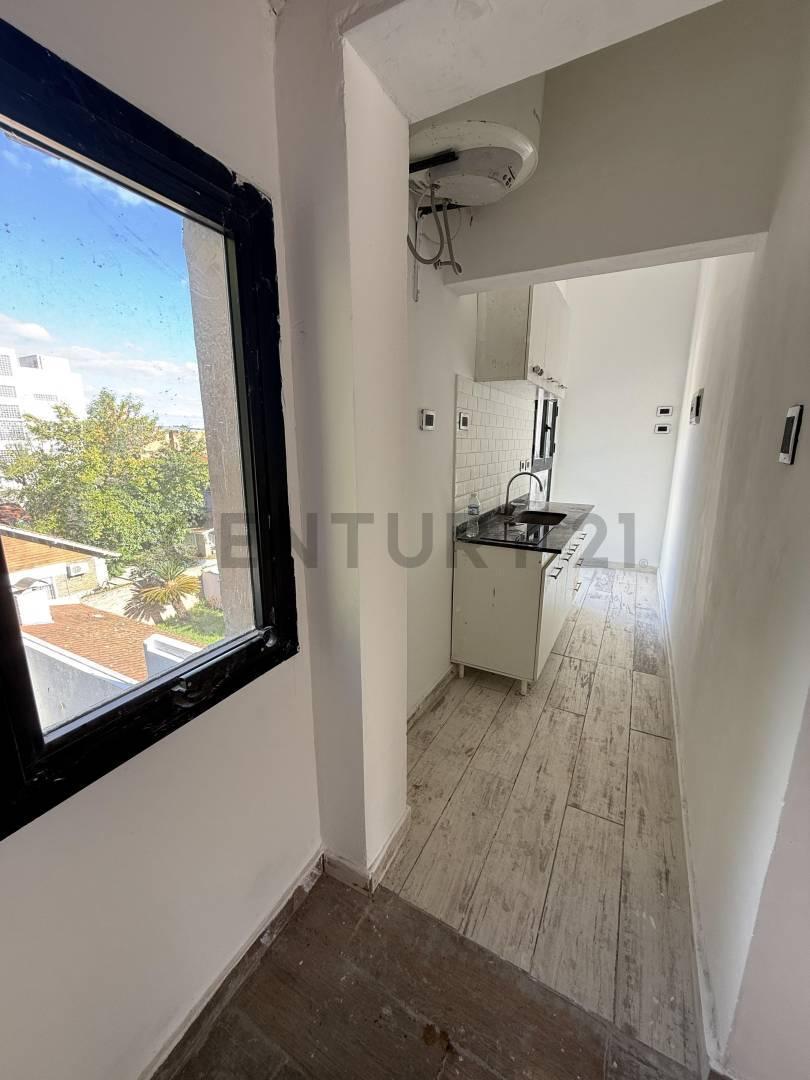 Foto de Departamento 3 ambientes en una excelente ubicacion, imagen 3