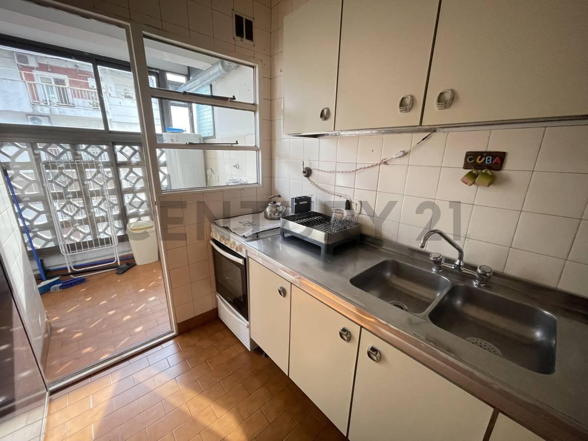 Foto de Departamento amoblado en alquiler en Barrio Norte – 2 balcones y, imagen 5