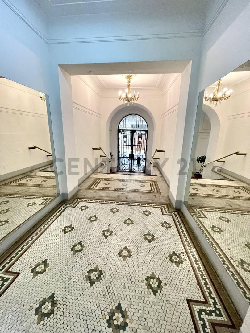 Foto de Gran departamento en Edificio Historico, imagen 5