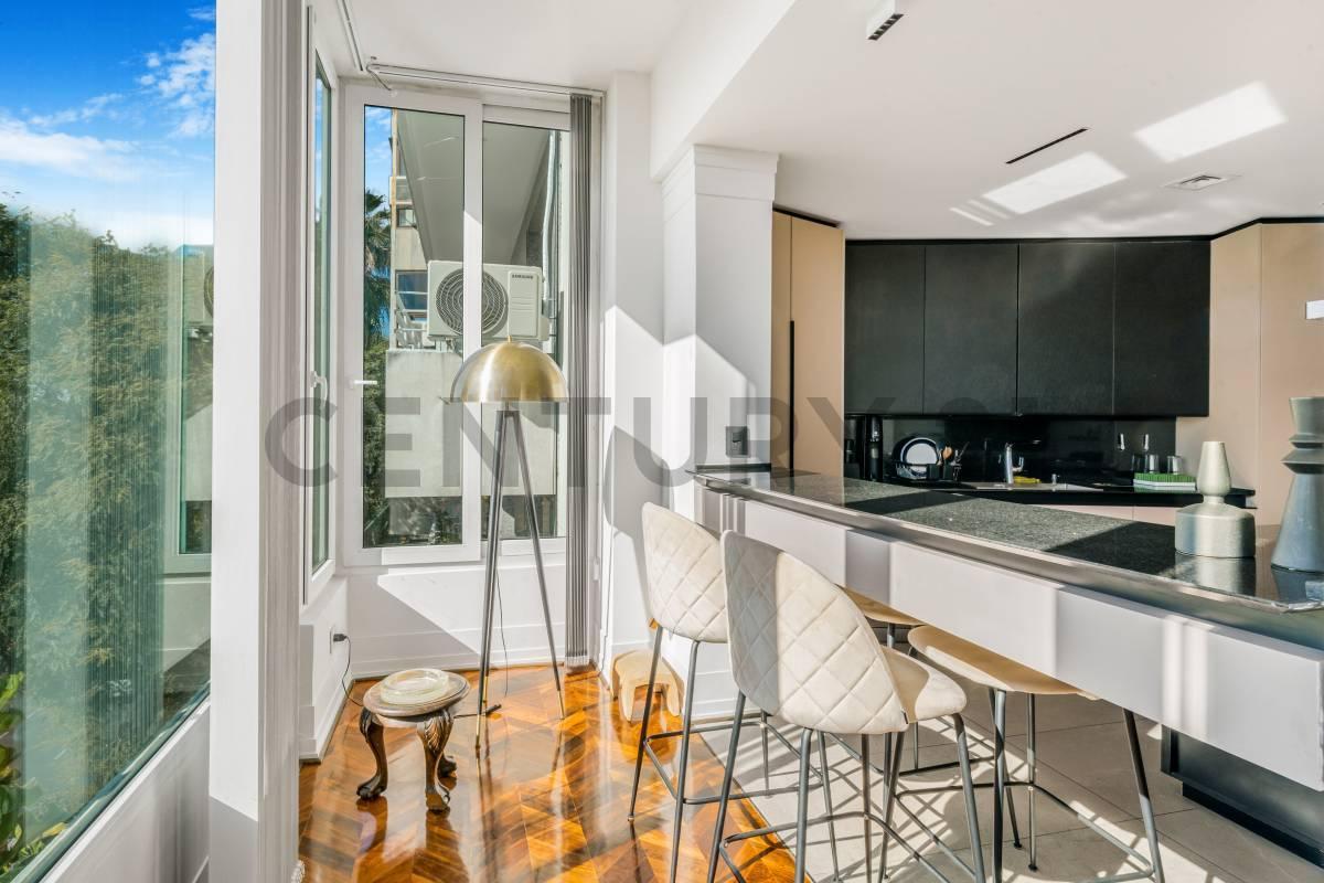 Foto de Venta Departamento 4 ambientes, con cochera., imagen 2