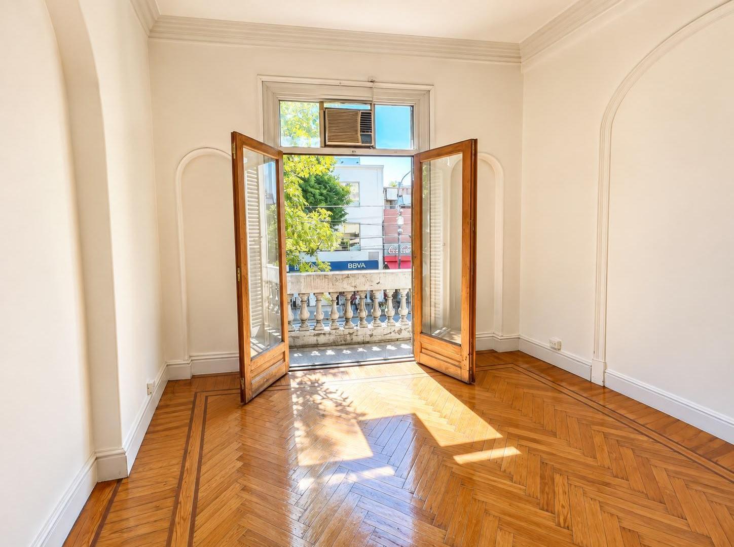Foto de VENTA OFICINA, PISO ESTILO FRANCÉS | APTO PROFESIONAL Y COMERCIAL |, imagen 1