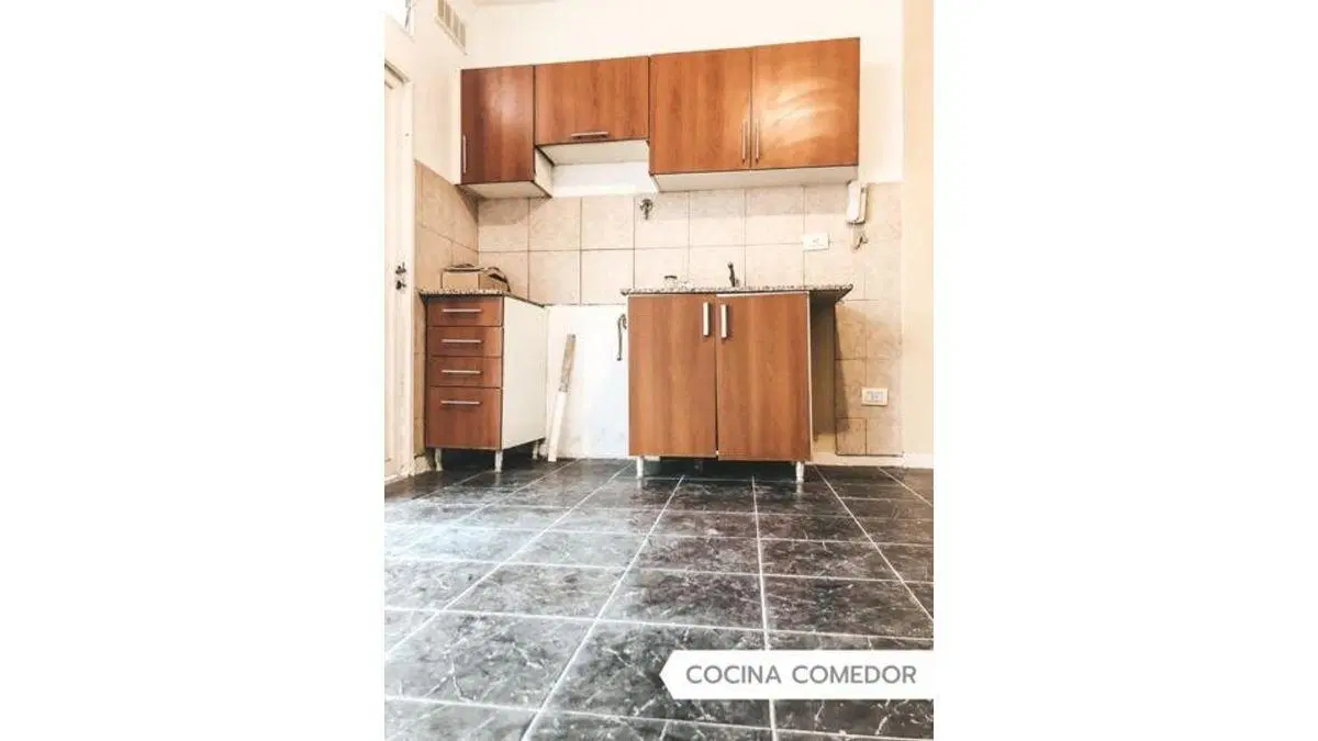 Duplex de 3 amb. con cochera/balcón/lavadero 2