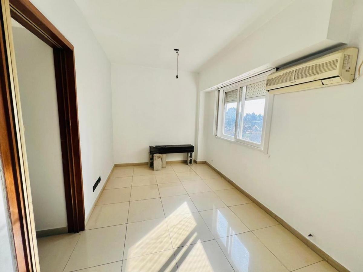 Foto de 2 AMBIENTES EN VENTA – PLENO CENTRO DE RAMOS MEJÍA – APTO CREDITO, imagen 1